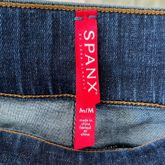 SPANX Distressed Ankle Skinny Jeans Medium Wash Size Medium - Picture 3 of 14